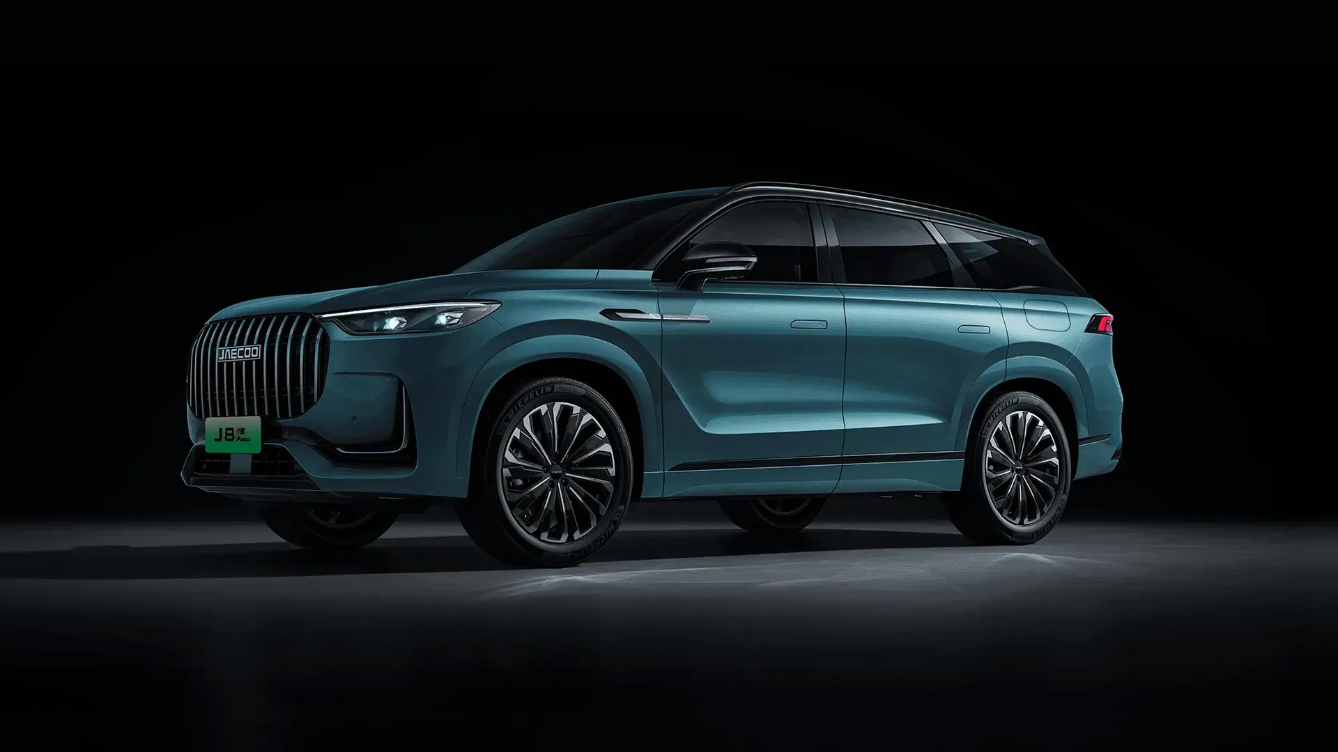 J8 SHS P Ardis Full Body - 1